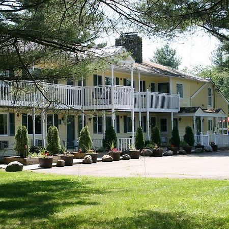 The Arbor Inn Stowe Exterior foto